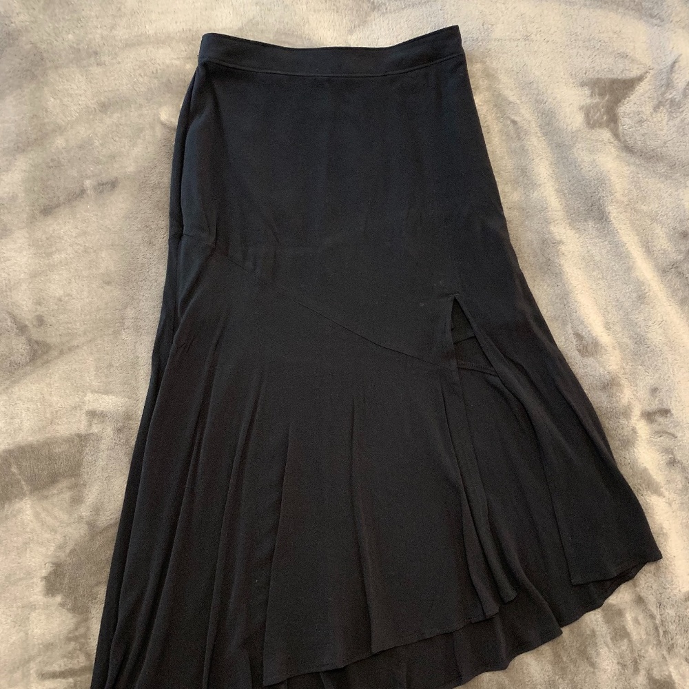 Abercrombie&Fitch black skirt with a split thigh